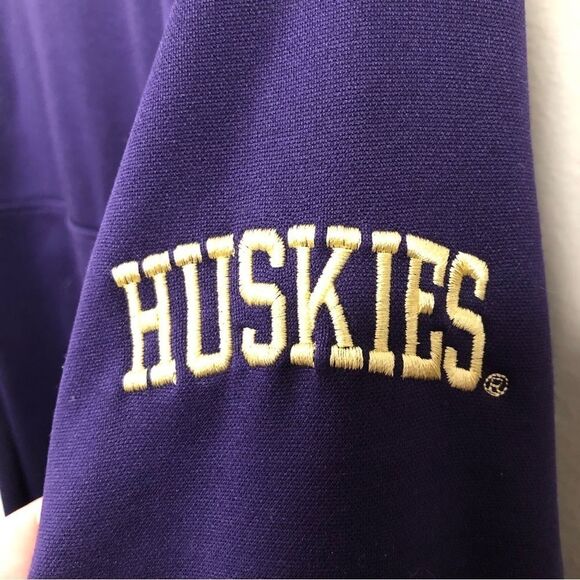 Champion Men's UW Washington Huskies Purple Quarter Zip Pull over Sweatshirt - Picture 6 of 8